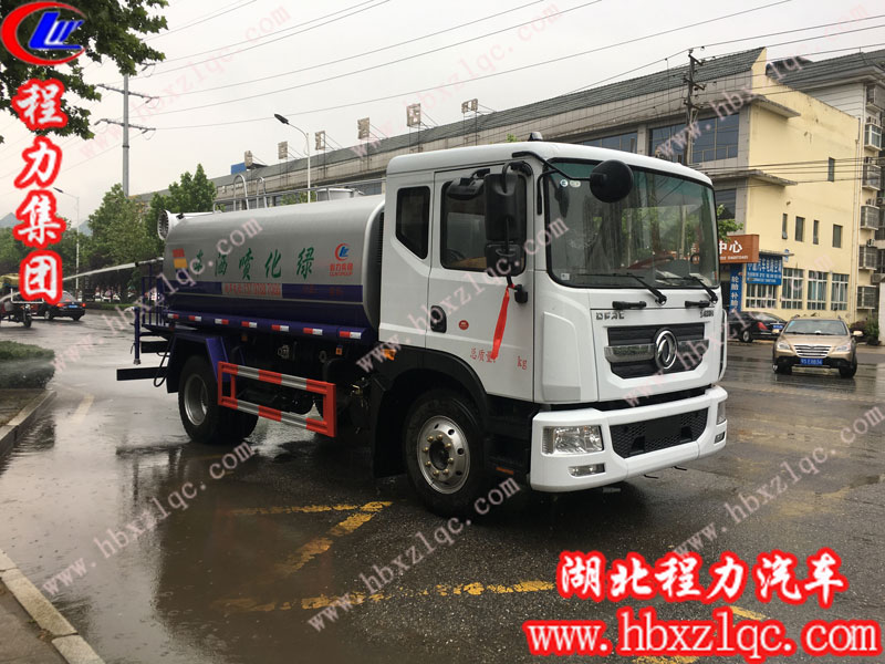 湖北程力灑水車生產(chǎn)需要生產(chǎn)周期，該出手時(shí)就出手