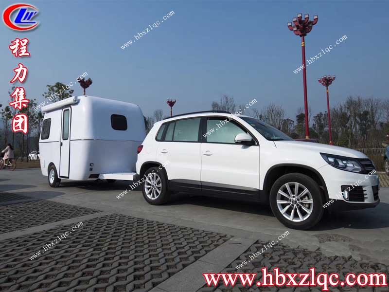 湖北程力集團首推小型拖掛式房車，歡迎廣大客戶前來考察