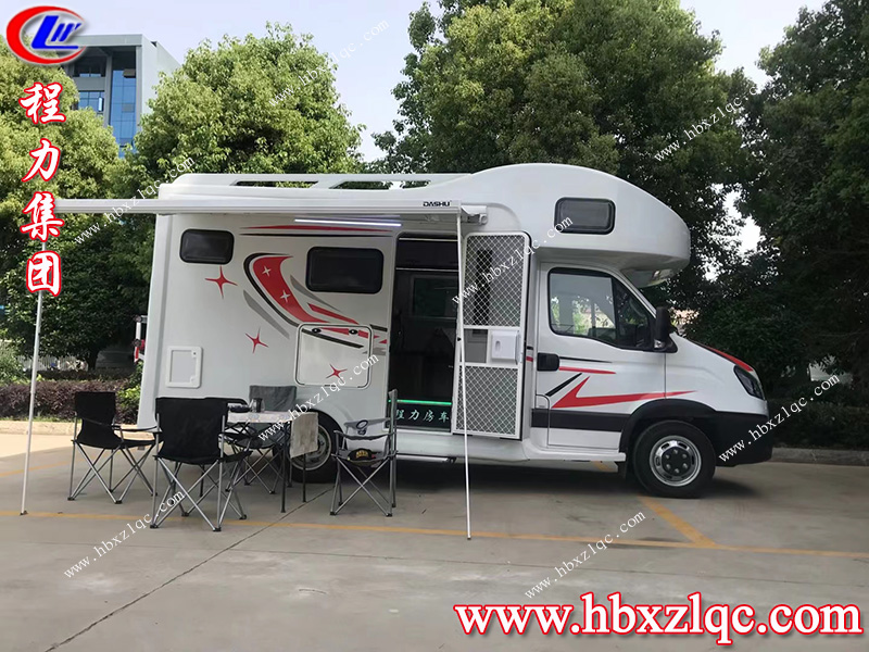 湖北程力集團依維柯歐勝C型房車一車在手，天下游走！