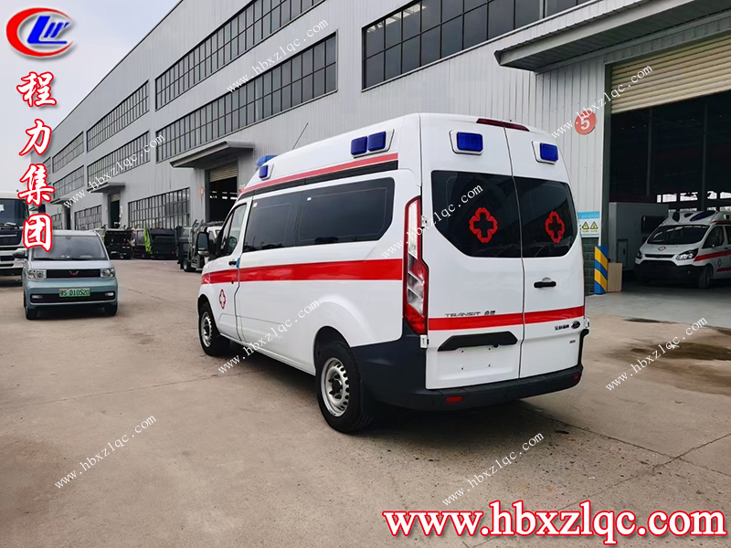 謝謝與時(shí)間賽跑的你——救護(hù)車(chē)