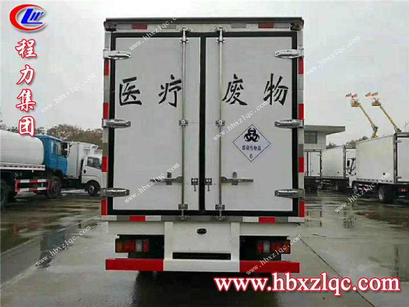 為環(huán)保助力，不一樣的“廢物運輸車”
