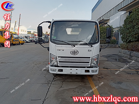 想你所想，急你所急，程力清障，讓世界道路更通暢