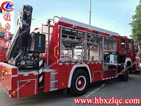 程力重汽搶險(xiǎn)救援消防車，為救援活動(dòng)提供更全面的援助
