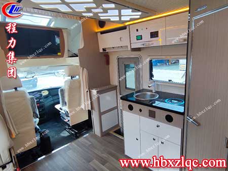 看日升月落云卷云舒，程力舒欣房車贈(zèng)你無憂旅途與舒心享受