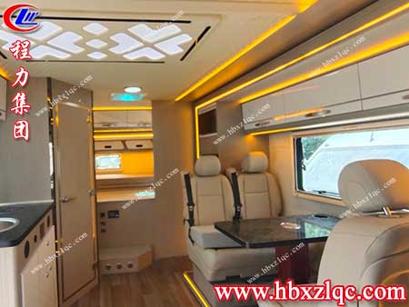 看日升月落云卷云舒，程力舒欣房車贈(zèng)你無憂旅途與舒心享受