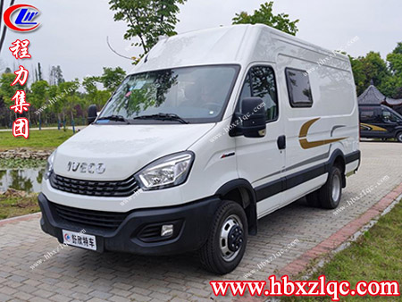 湖北程力牌依維柯歐勝B型房車，帶你領(lǐng)略不一樣的旅行樂趣