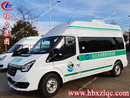保護(hù)河流生態(tài)，維護(hù)河流的健康生命——福特V348水質(zhì)檢測車