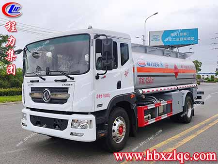 今日的品質(zhì)，明日的市場(chǎng)，湖北程力牌油罐車值得您的信賴