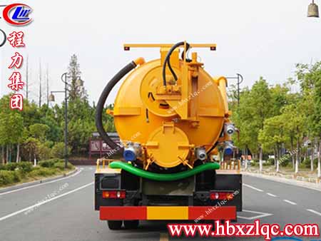 環(huán)保不達(dá)標(biāo)？來看看湖北程力推出的這款單機驅(qū)動清洗吸污車